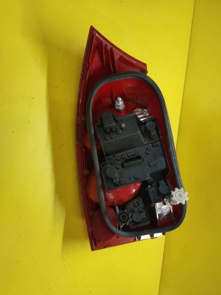 PILOTO TRASERO IZQUIERDO AUDI TT