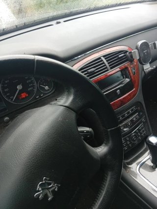 Peugeot 607 2006