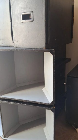 Equipo de música + mesa de mezcla