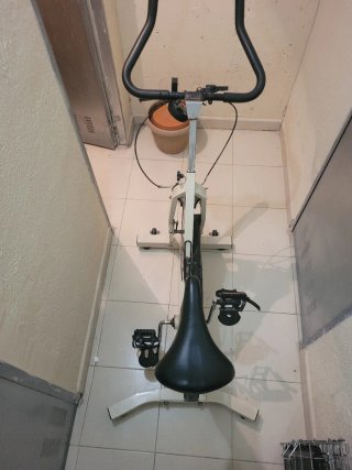 Bicicleta de Spinning Blanca