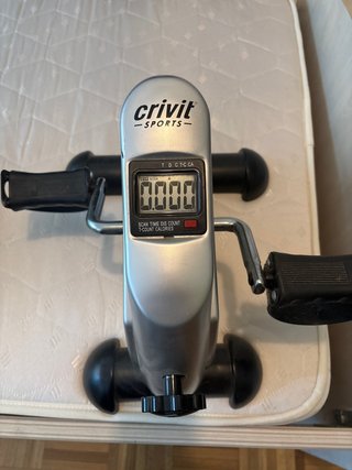 Pedales Crivit Sports con pantalla digital