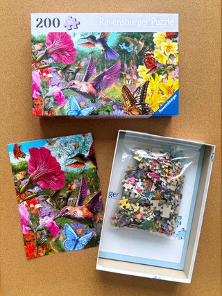 Puzzle Ravensburger 200 XL Mariposas Colibríes