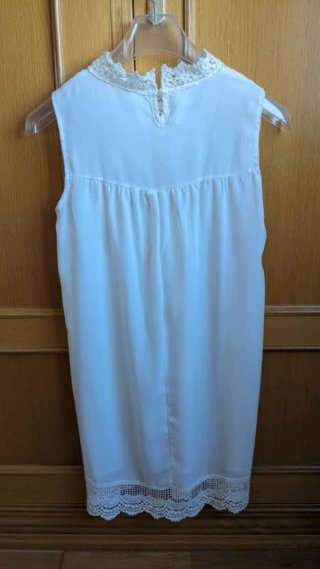 Vestido blanco boho con encaje