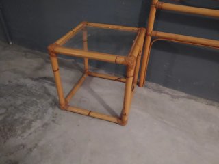 Cabecero bambú + 2 mesitas cristal