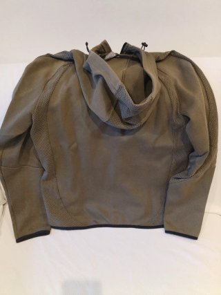 Sudadera Puma Verde Oliva con Capucha