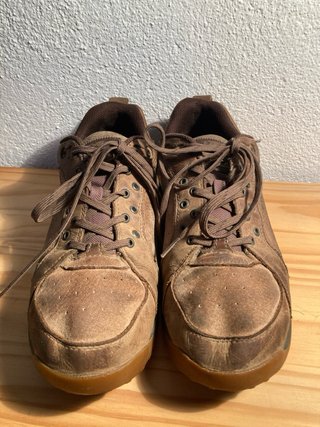 Zapatos Teva Marrones