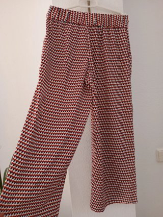 Pantalones anchos estampados