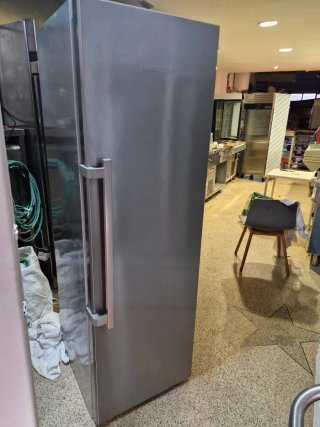 Nevera Liebherr como nueva