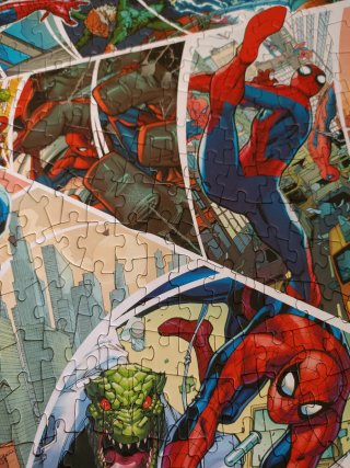 Puzzle Spiderman 750 Piezas