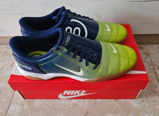 Nike Total 90