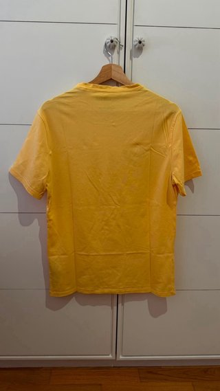 Camiseta GUESS amarilla talla L