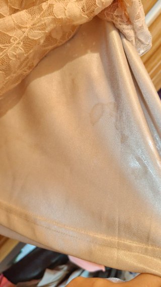 Vestido de encaje beige