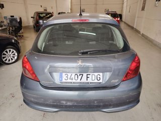 Peugeot 207 2006