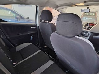 Peugeot 207 2006
