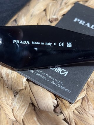 Occhiali da sole Prada neri