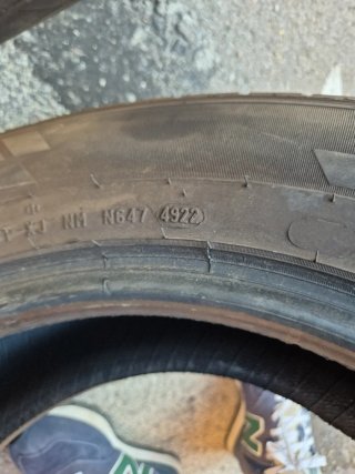 215 65 16C 109/107T Pirelli