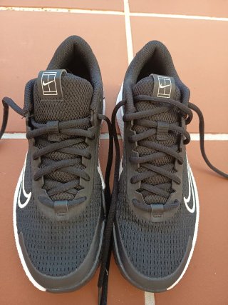 Zapatillas Nike Negras y Blancas