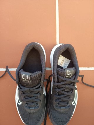 Zapatillas Nike Negras y Blancas