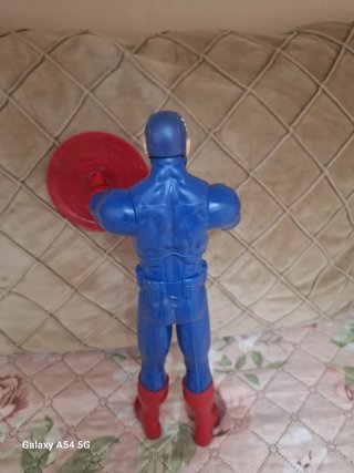 Action figure Capitano America