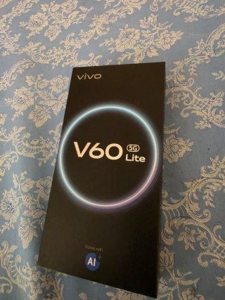 Teléfono Móvil Vivo v60 lite  Negro12+12 de ran 51
