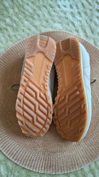 Zapatillas Parfois beige talla 37