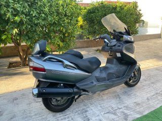 Suzuki Burgman 650 Executive 2006.