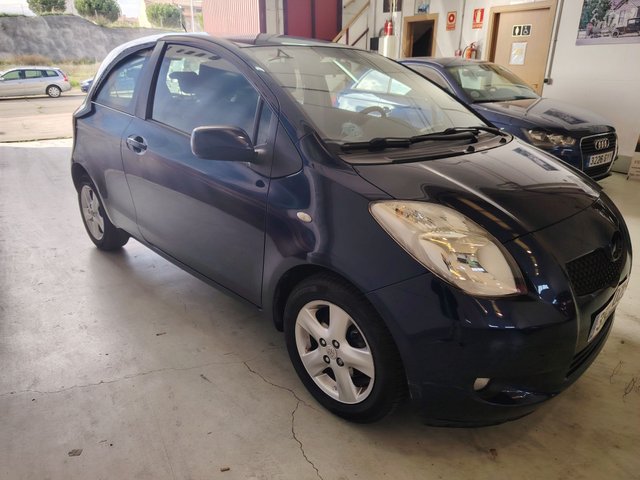 Toyota Yaris 2006