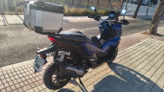 Honda ADV 350 Azul Oscuro