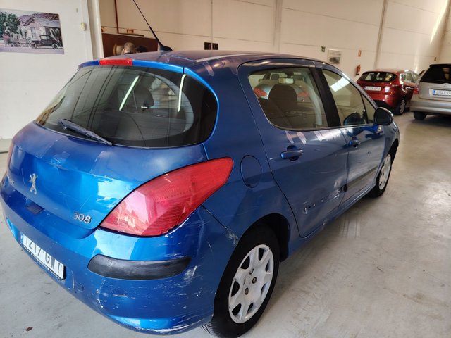 Peugeot 308 2010