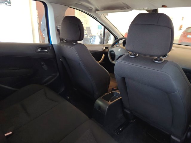 Peugeot 308 2010
