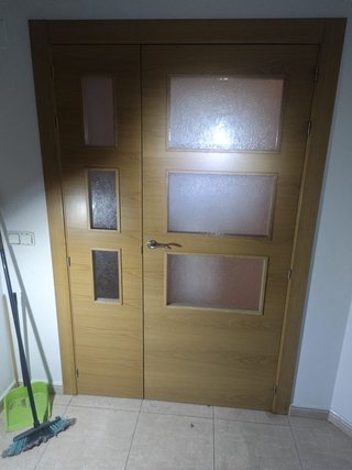 Puertas de madera maciza de roble