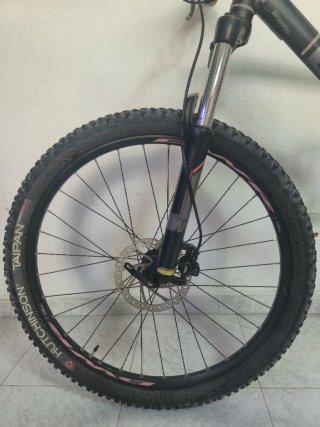 B'Twin Rockrider 26" Talla L - Frenos hidráulicos