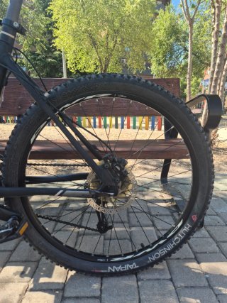 B'Twin Rockrider 26" Talla L - Frenos hidráulicos