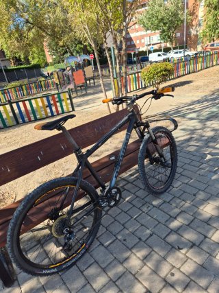 B'Twin Rockrider 26" Talla L - Frenos hidráulicos