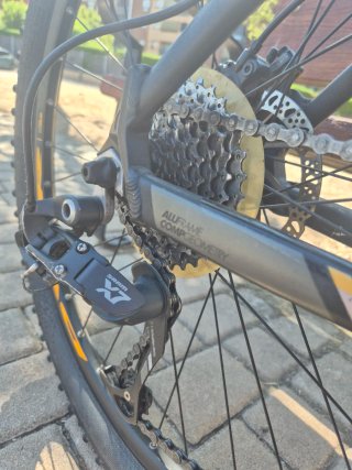 B'Twin Rockrider 26" Talla L - Frenos hidráulicos