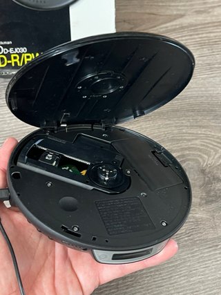 Sony CD Walkman D-EJ030