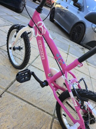 Bicicleta infantil rosa DENBIKE