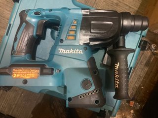 Taladro Makita con Cargador y Caja