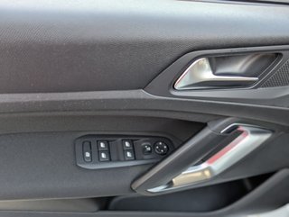 Peugeot 308 1.5BlueHdi EAT8 Garantía IVA Inc Autom