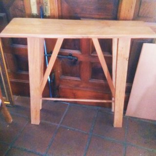 Consola rústica de madera lavada