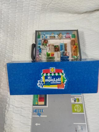 Camión y Tienda Lidl