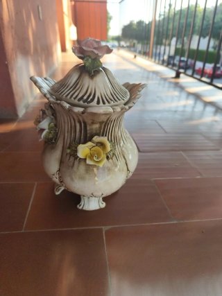 Cerco offerte!!! Antico zuppiere decorato con fiori
