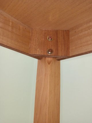 Mesa de fresno cuadrada 80x80