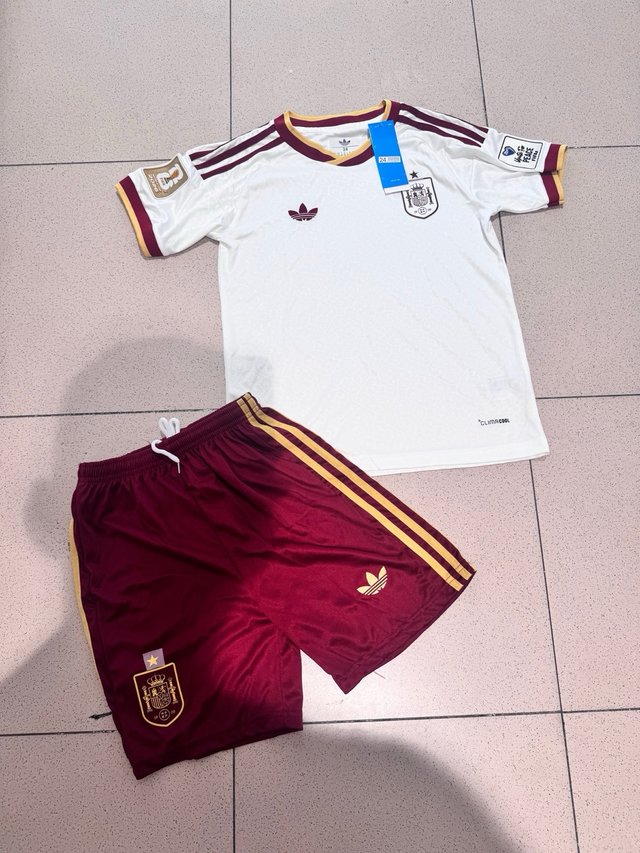 Conjunto Adidas España Blanco/Granate 18 22 24 26