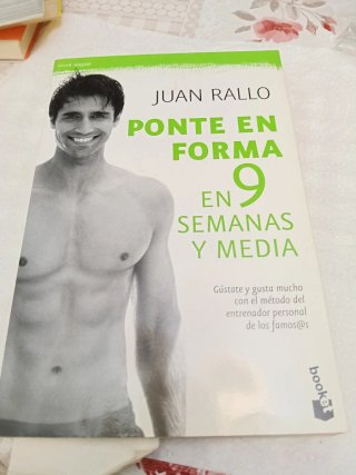 Lote de 9 libros.