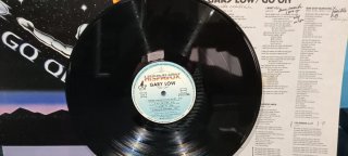 Gary Low - Go On Vinilo LP. En muy buen estado.