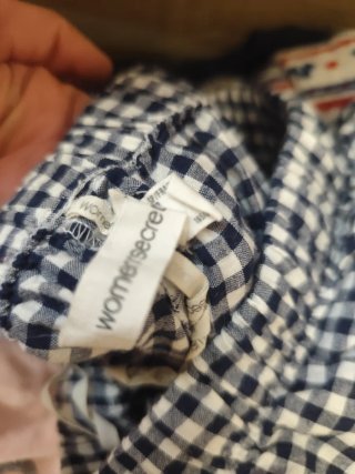 Caja ropa mujer s