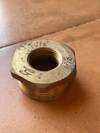1 Reducción de latón M50xH3/4