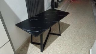 Mesa centro diseño mármol negro y blanco