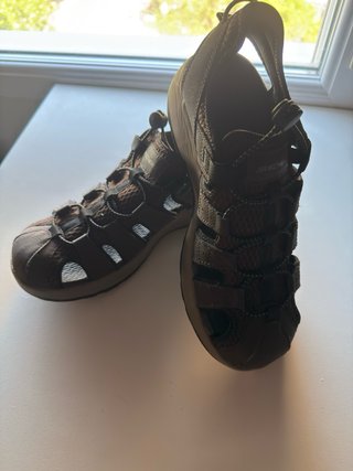 Sandalias Skechers Hombre Marrón/Negro